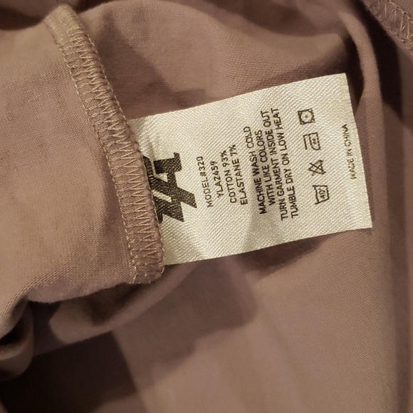 YoungLA momentum tank - Picture 5 of 7